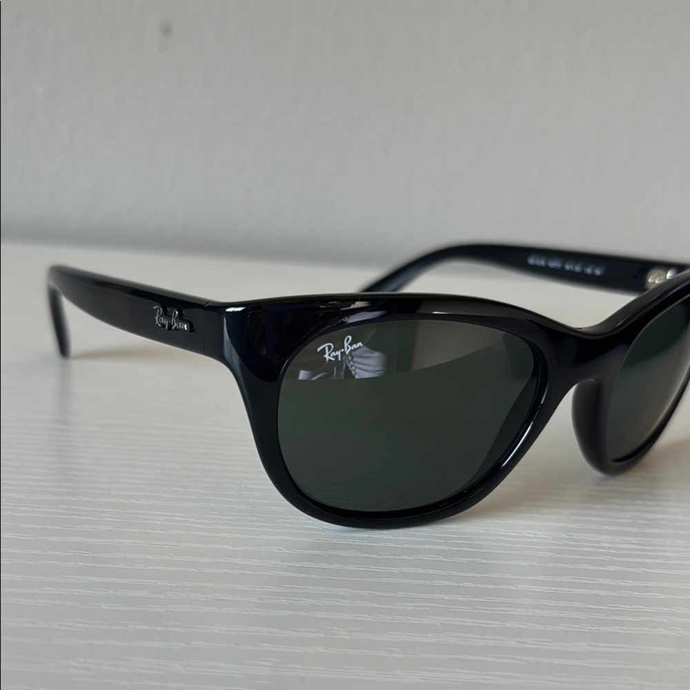 Ray-Ban Shiny Black Sunglasses